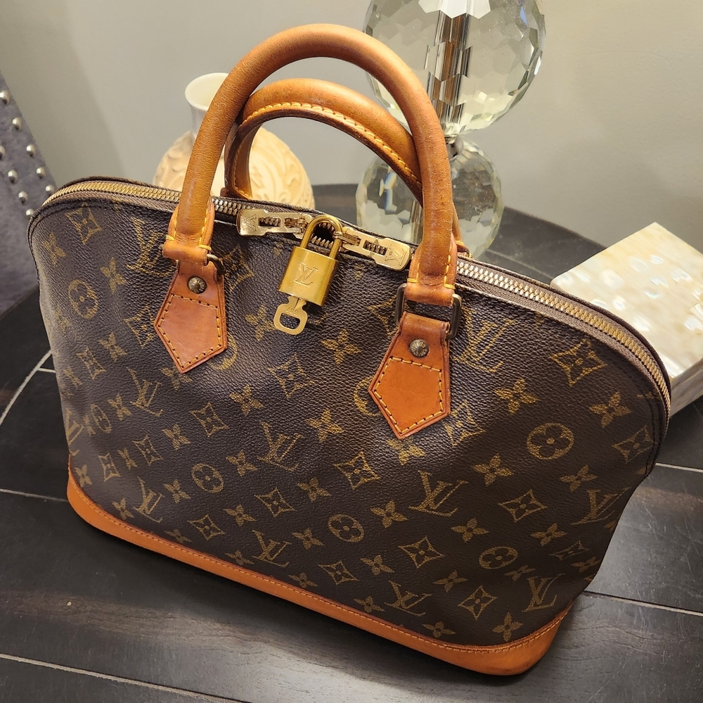 LOUIS VUITTON Monogram Alma PM VI0934 W/COA - Full Inclusion